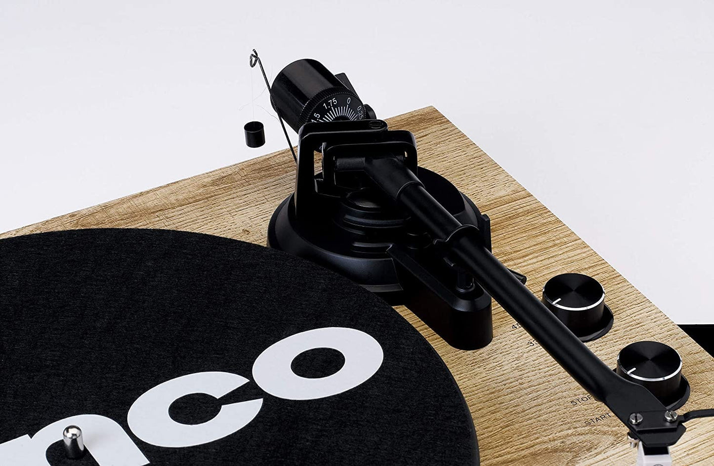 Lenco LBT-188 - Bluetooth Turntable (Pine) [Tech & Turntables]